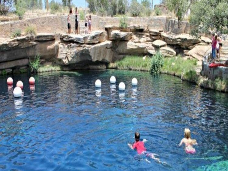 The Seoncd Largest Blue Hole in the Ocean Was Just Found and Scientists ...