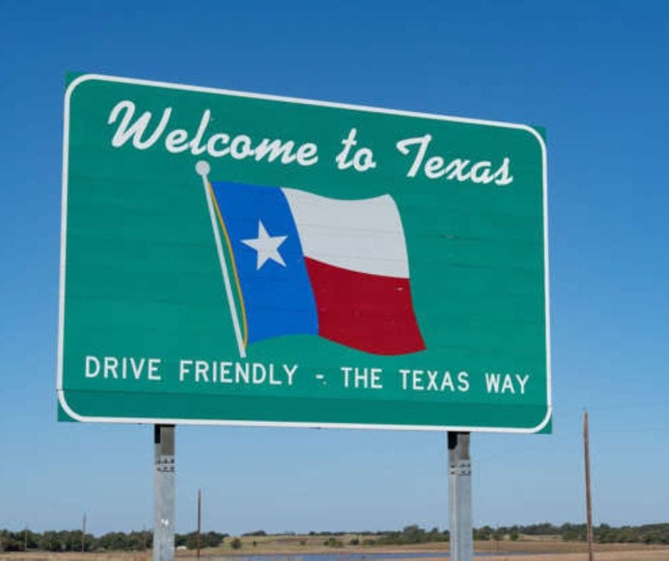 A welcome to Texas road sign.